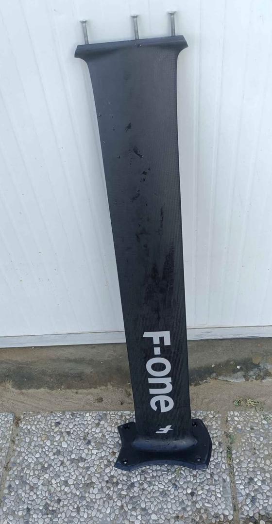 Used F-one Carbon Mast 14mm 80cm 2025 - Image 3